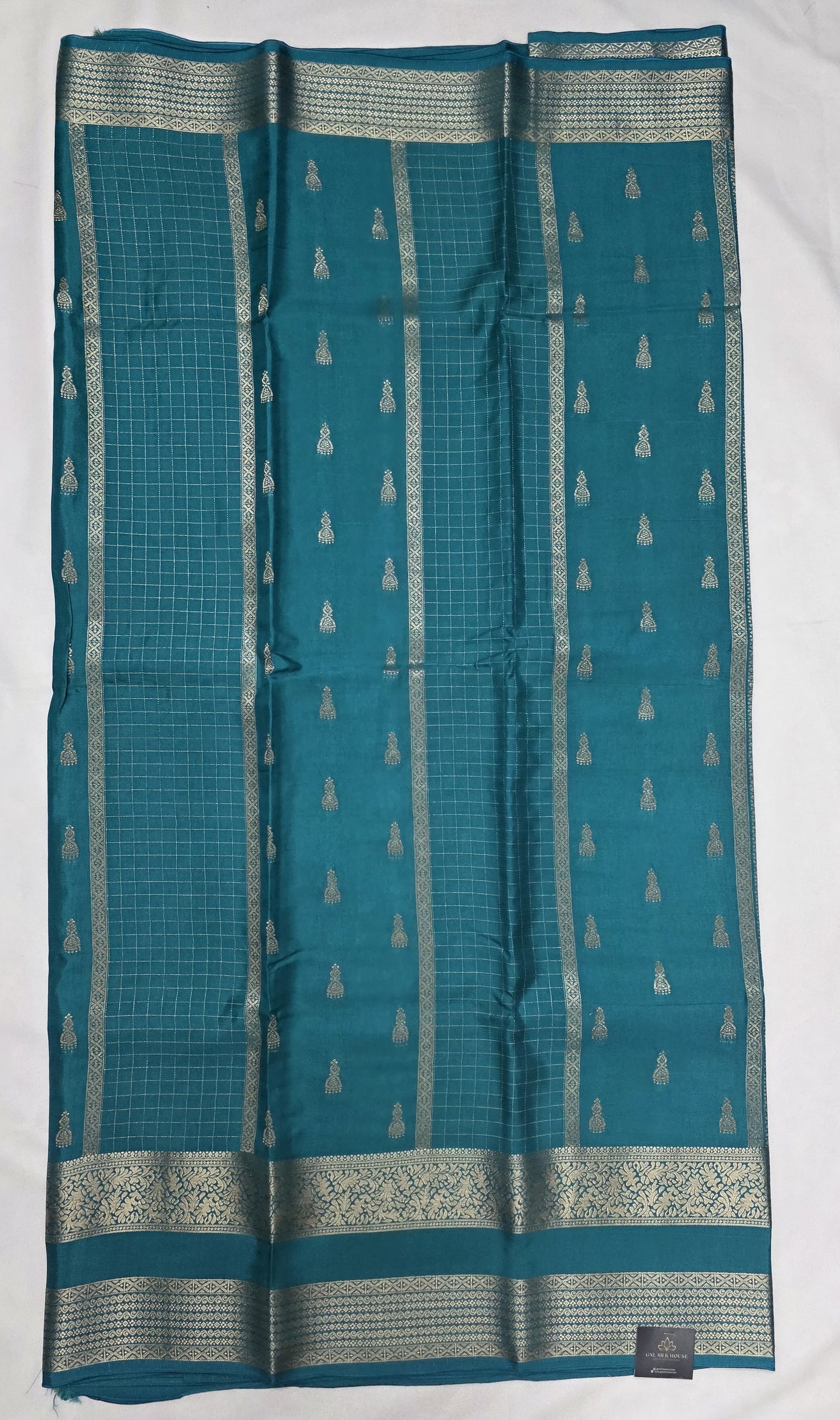 Classic Rama Green Pashmina Viscose Saree with Vertical Checks, Jumka Buttas & Bentex Border